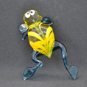 Glass Frog Figurine - Blown Glass Frog Sculpture - Frog Gift Ideas - Decorative Frog Ornament - Handmade Glass Animals