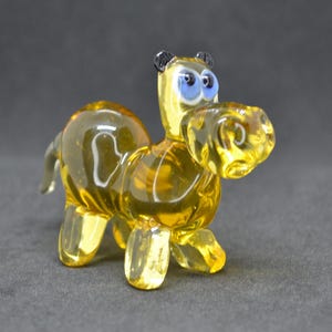 Art Glass Hippo Statue Decor - Blown Glass Hippopotamus Sculpture - Yellow Glass Hippopotamus Figurine - Collectible Glass Hippo Ornament