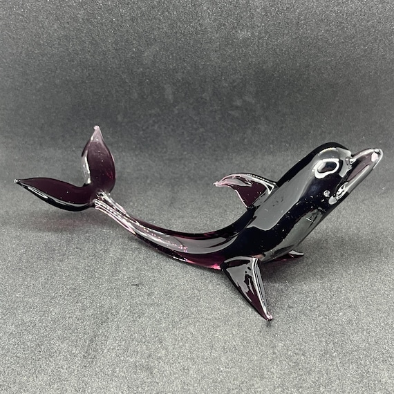 紫色のガラス製イルカ置物 紫色のガラスのイルカの置物：吹きガラス彫刻、海の装飾 - Etsy 日本