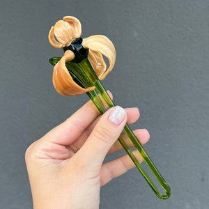 Glazen irisbloembeeldje - glazen bloemdecoratie voor verzamelaars - glazen irisbeeld - glazen bloemornament - glazen bloem voor vaas