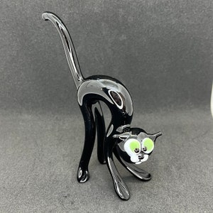 黒ガラスの猫の飾り - ガラスの黒猫の置物 - ムラーノガラスの猫の置物 - 猫好きの女性への猫のギフト - ガラスの子猫の置物