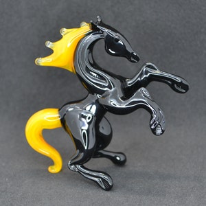 Glass Horse Gift  for Horse Lover - Art Glass Horse Figurine - Horse Decorative Scupture - Animals Horse Desk Ornaments - Collectible Horses