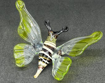 ヴィンテージアートガラスの蝶の置物 - Etsy 日本
