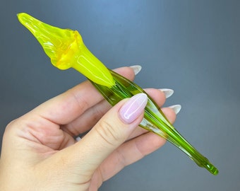 Glass Calla Lily Figurine - Yellow Glass Calla Lily Sculpture - Blown Glass Calla Lily Gifts for Women - Calla Lily Flower Long Stem Decor