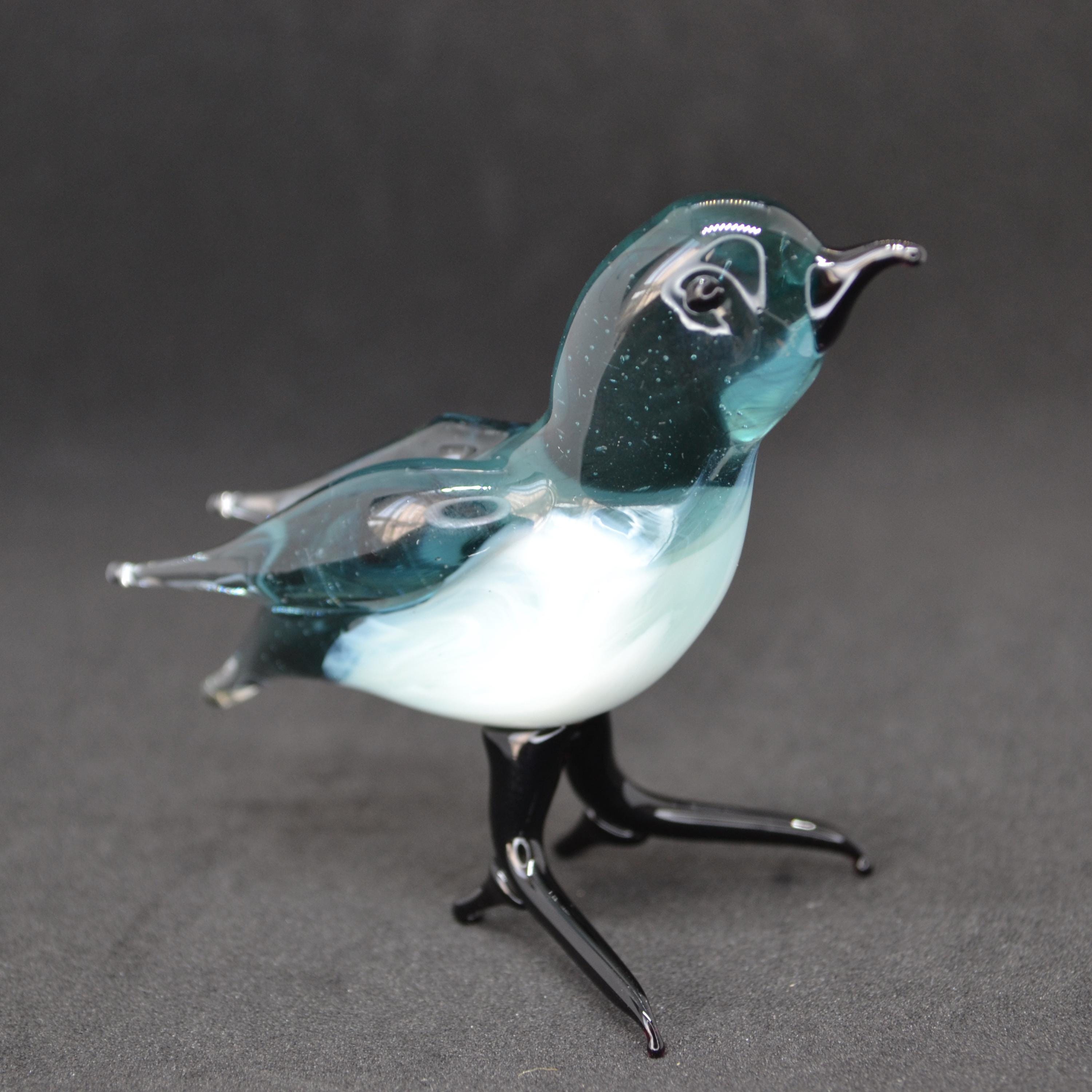 手作りの青いガラスの鳥の置物：ミニチュアペーパーウェイト像 - Etsy 日本