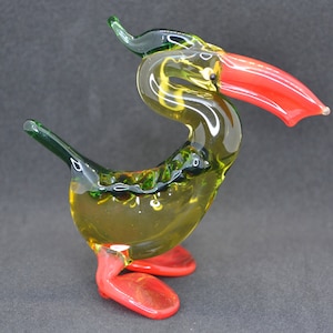 Figura de pelícano de cristal artesanal: adorno de pájaro coleccionable