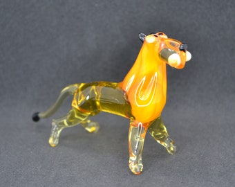 手作りガラス製ライオンの置物：コレクター向け炎加工アート、4インチ