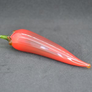 Blown Glass Chili Pepper Figurine: Handcrafted Red Vegetable Decor