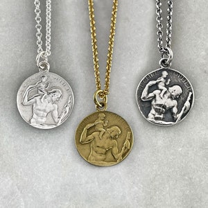 Silver St Christopher, Travel Gift, All Genders Jewelry, Protection Pendant, Saint Christopher, Gift for women, Gift For men