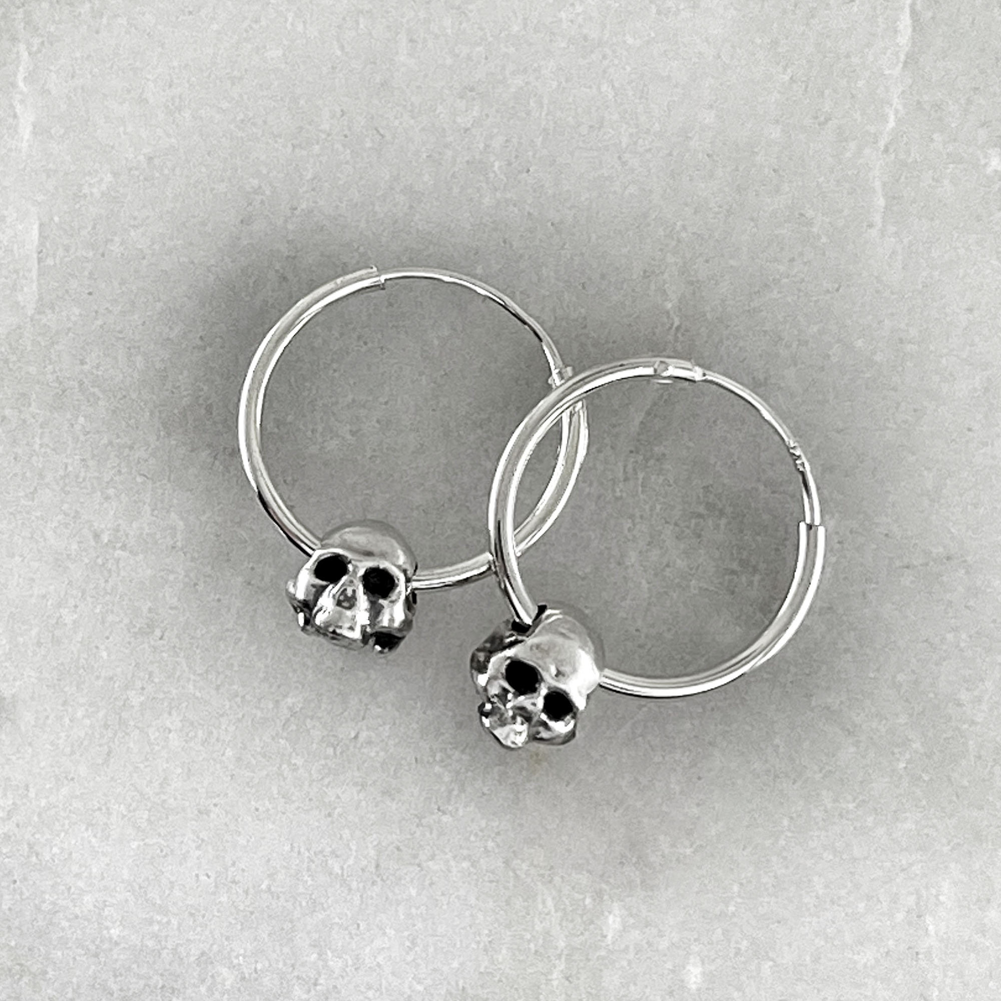 アメリカ発！【HELLOICE】Skull Head & Pointed Cross Cone Hoop Removable Skull Head & Pointed Cross Cone Hoop Earrings