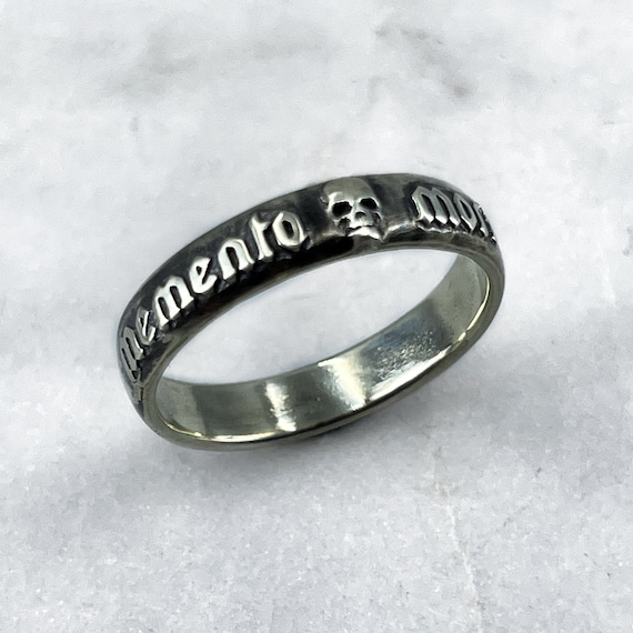 Memento mori silver best sale ring