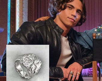 Rustic Silver Signet Ring, Tanner Buchanan, How To Date Billy Walsh