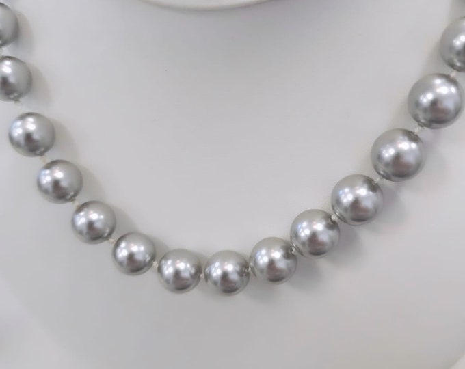 Silver Sea Shell Pearl Necklace
