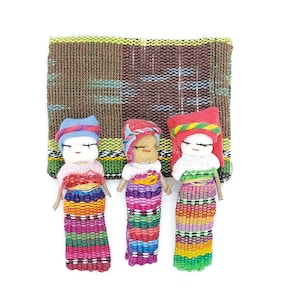 Set von 3 Worry Dolls, Sorgenpüppchen, Trouble Dolls, Muñeca quitapenas, Guatemalan Worry Dolls, Meduim