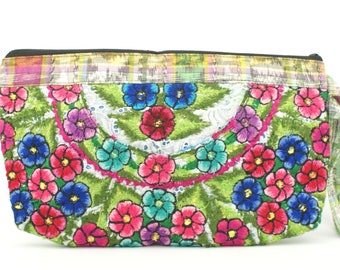 Embroidered Floral Handbag, Bag for Women, Huipil Bag, Makeup Bag, Guatemala Textiles, Clutch Bag, Purses