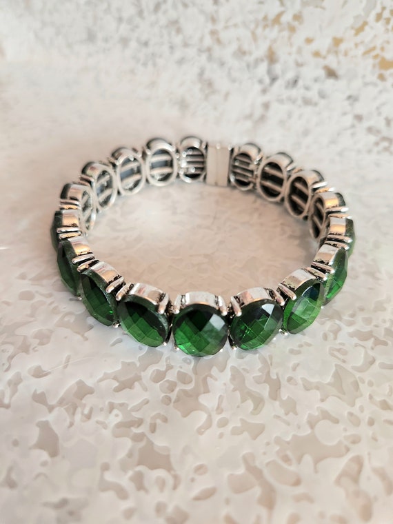 Emerald GREEN RHINESTONE BRACELET--Magnetic State… - image 7