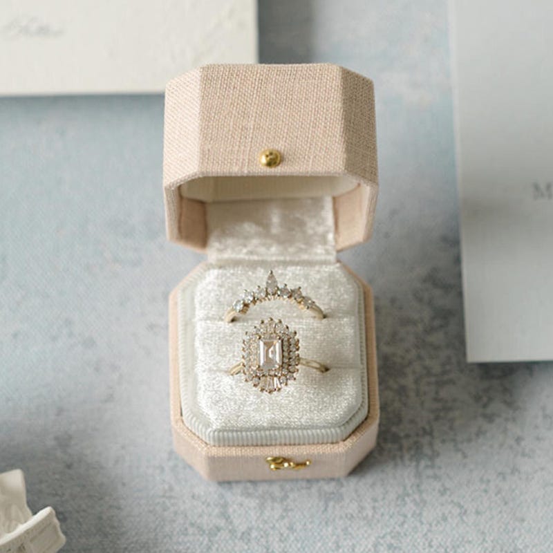 Antique Wedding Ring - Etsy