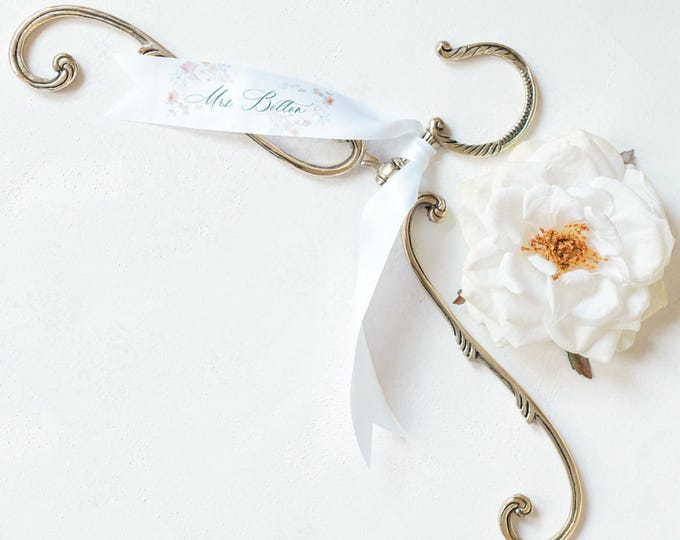 Wedding Dress Hanger Gold Vintage Style with Swivel Neck, Antique Wedding Gown Hanger, Vintage Bridal Hanger, Gold Bridal Hanger