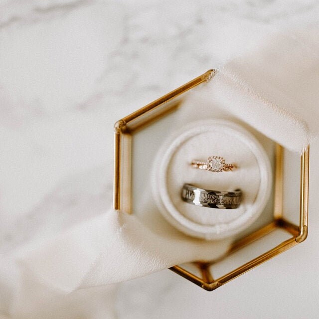 VELVET RING box, velvetringbox