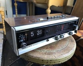 1970 s Lloyd s Multiplex Flip Clock Radio - Works