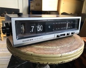 Vintage Lloyd s Alarm Flip Clock Radio - Am Fm - Fully Functional