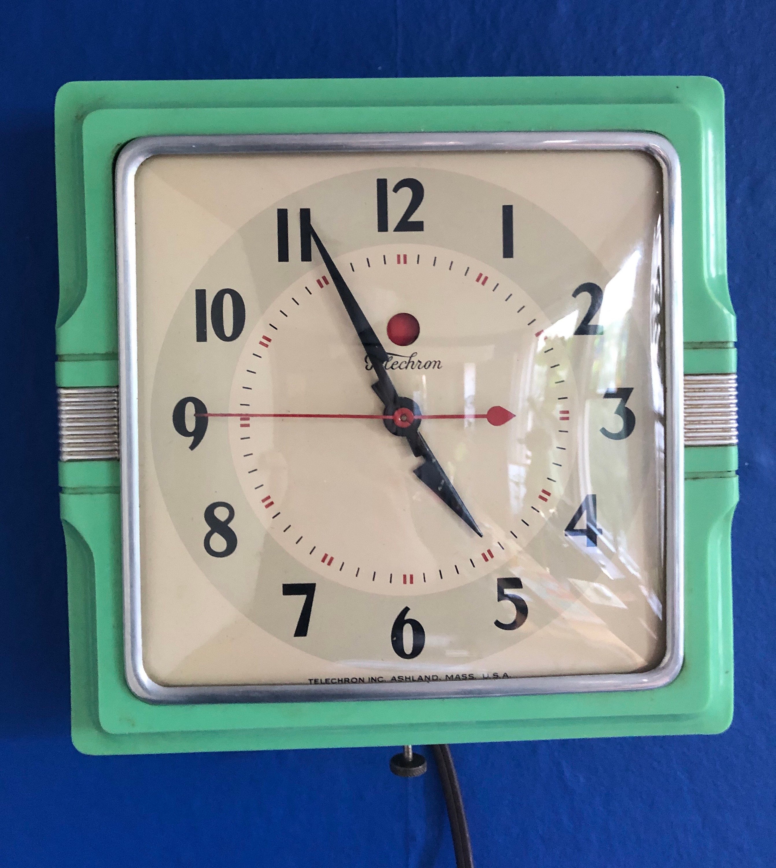 Telechron Kitchen Wall Clock Jadeite Green Etsy