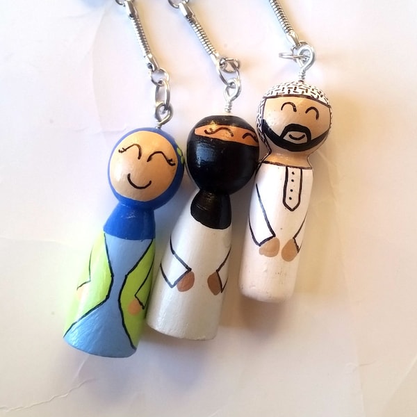 Islamic Keychain/Muslim Doll Keychain/Arabic Palestine Keychain/Zipper Pull/Backpack Charm/Niqab keychain/Zipper charm/Key ring/Key charm