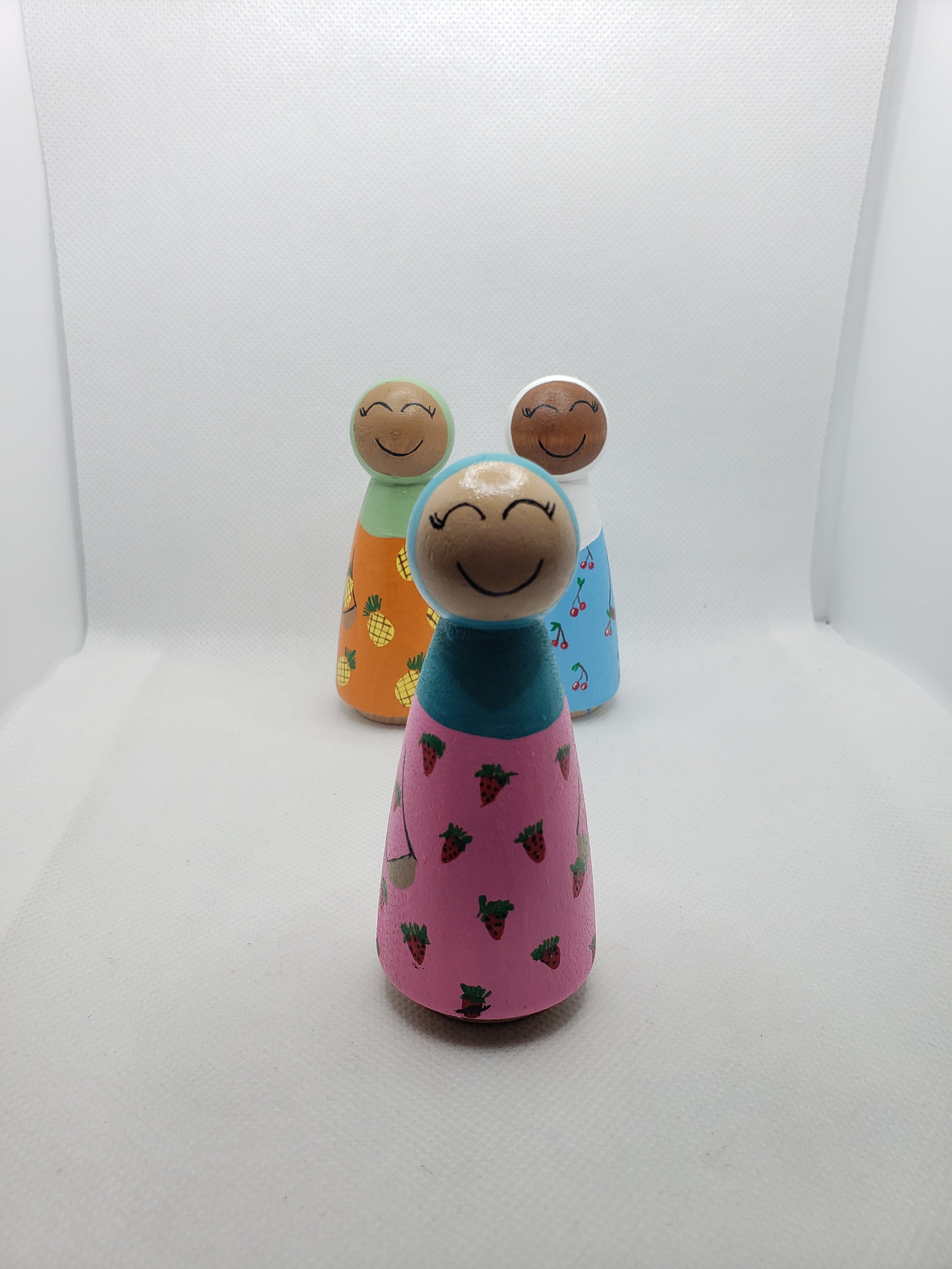 islamisches spielzeug Muslimische Puppen Set von drei Obst / Erdbeerkirsche Ananas Puppe