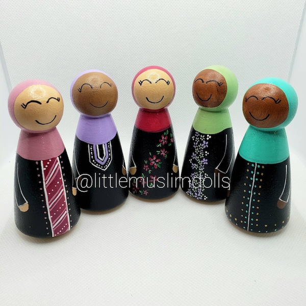 Muslim Doll / Wooden Peg Doll / Hand painted Doll / Islamic Doll