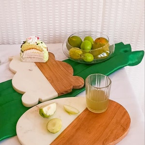 Cheese Board Marble & Wood Serving Board Bold Design Charcuterie Meal Prep Housewarming Gift At Home Chef Gifts for Him 9inch Oval