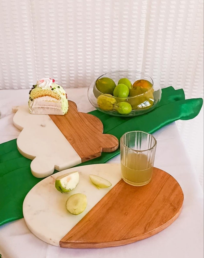 Cheese Board Marble & Wood Serving Board Bold Design Charcuterie Meal Prep Housewarming Gift At Home Chef Gifts for Him 9inch Oval