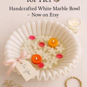 White Marble Scallop Bowl, Decorative Ruffled Marble Bowl, Elegant Marble Centerpiece, Handmade Gift for Her, Minimal Home Decor