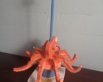 Spinning Octopus (Orange)