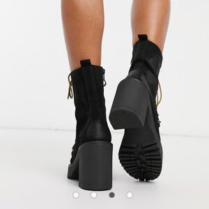 Free People Dylan Bottes mi-mollet pour femmes Taille 8,5 Bikercore en daim à talons épais image 3