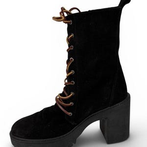 Free People Dylan Bottes mi-mollet pour femmes Taille 8,5 Bikercore en daim à talons épais image 5