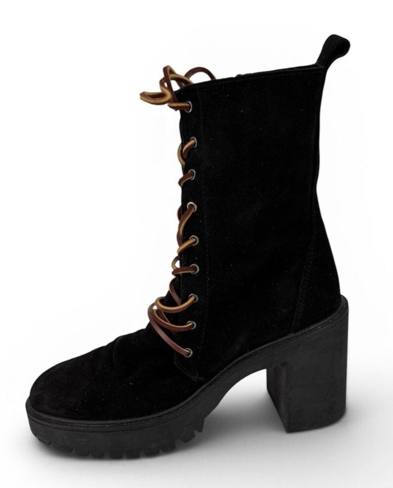 Free People Dylan Bottes mi-mollet pour femmes Taille 8,5 Bikercore en daim à talons épais image 5