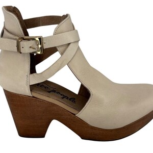 Free People Cedar Clog Blush Antique Leather Size 8.5 Boho Heels image 2