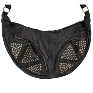 Free People West Side Studded Sling Black Leather Hobo Bag Purse Bohemian Bikercore Bild 2