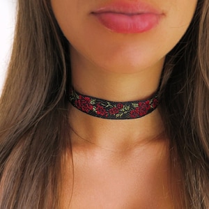 Rose Embroidery Choker