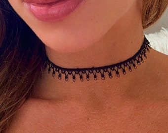 Black Teardrop Lace Choker