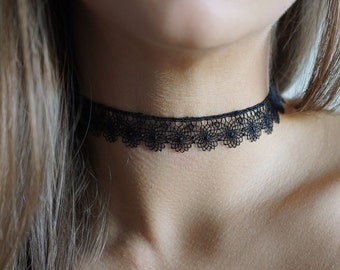 Mandala Lace Choker