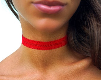 Red Elastic Lattice Lace Choker