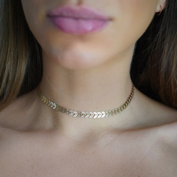 24K Gold Plated Solid Leaf Choker