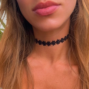 Black Flower Choker