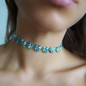 Blue Flower Vine Choker
