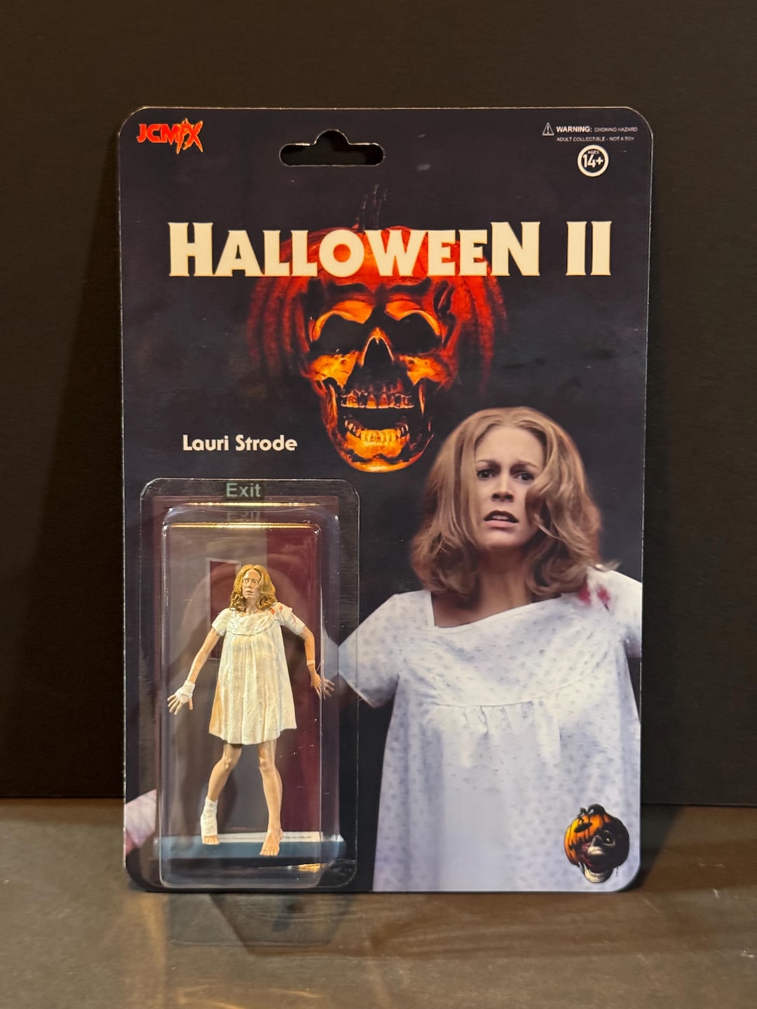 Halloween 2 Custom Laurie Strode Figure - Etsy