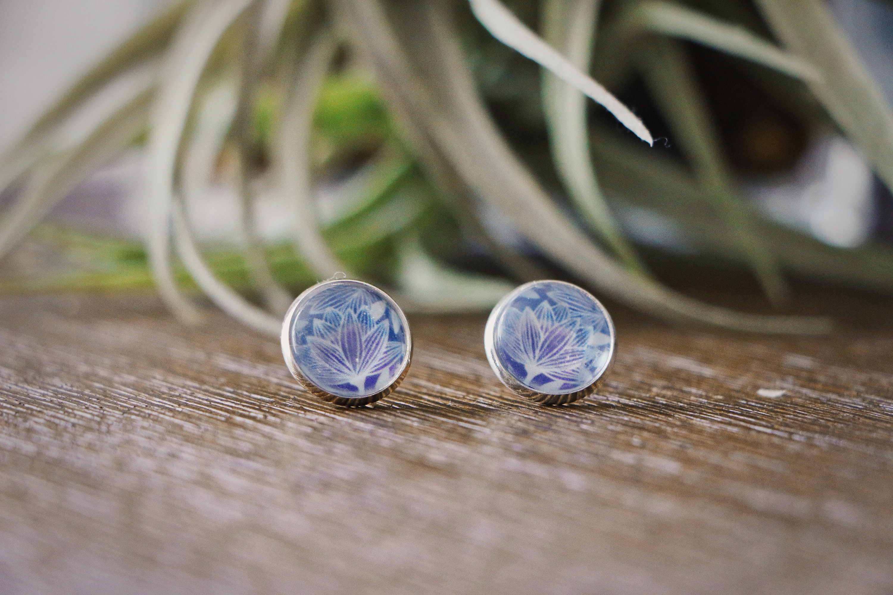 "lotus" cabochon earrings