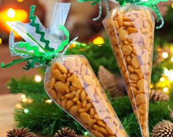 FINEVERNEK Sachet Bonbon Noël, Kit de Bricolage de Rennes pour Noël, Fil Chenille Marron, Pompons, Yeux Mobiles, Sacs Cellophane Cône Bonbons Transparent pour Bonbon/Cadeaux 25x13cm (50 Ensembles