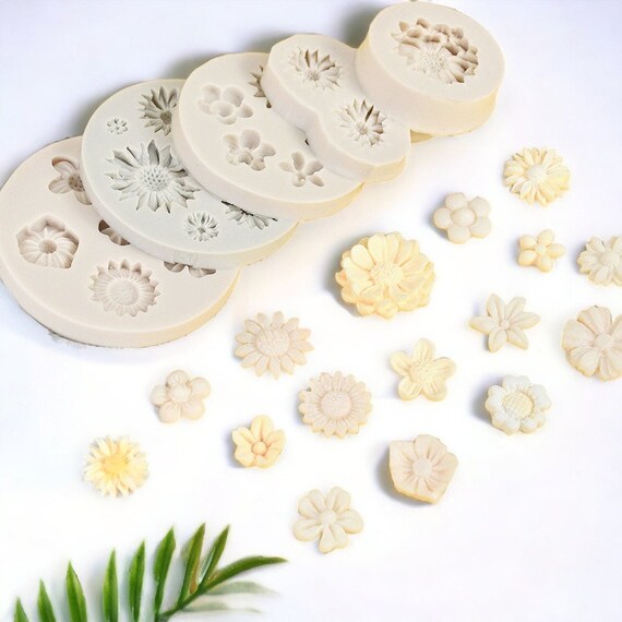 Städter Set Di 6 Stampi Per Biscotti Pasquali In Lamiera Stagnata, Coniglio, Carota, Uovo, Pulcino, Fiore, 45-60 Mm
