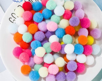 Pompons multicolores 8/10/15/20/25/30mm, boules douces et moelleuses pour jouets d'enfants, fournitures artisanales de bricolage, petits pompons artisanaux moelleux